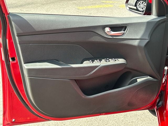 2019 Hyundai Accent SE