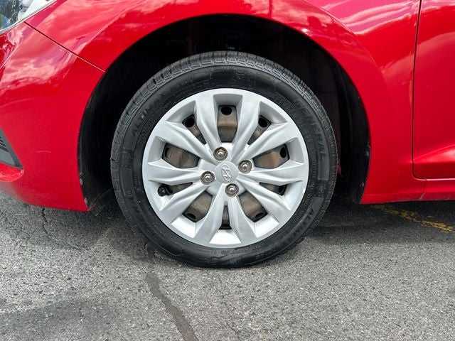 2019 Hyundai Accent SE