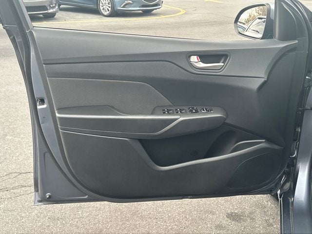 2020 Hyundai Accent SE