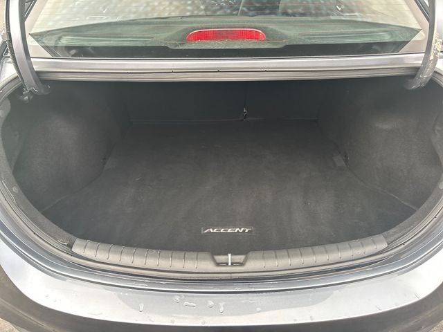 2020 Hyundai Accent SE