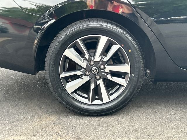2021 Nissan Versa 1.6 SV