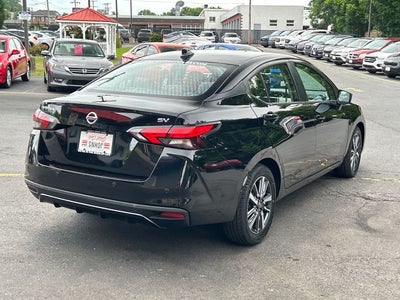 2021 Nissan Versa 1.6 SV