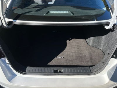 2021 Nissan Versa 1.6 SR