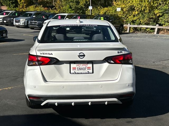 2021 Nissan Versa 1.6 SR