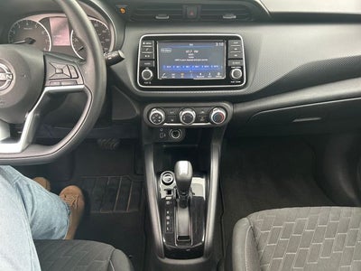 2022 Nissan Kicks S