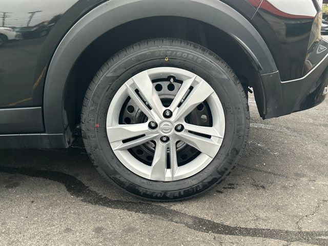 2022 Nissan Kicks S
