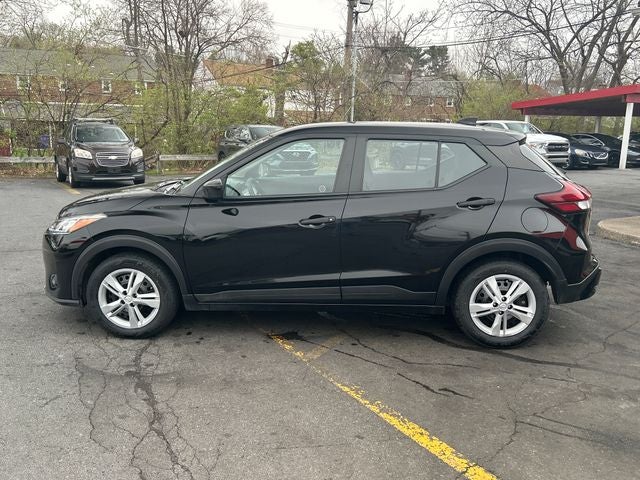 2022 Nissan Kicks S