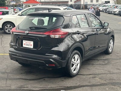 2022 Nissan Kicks S