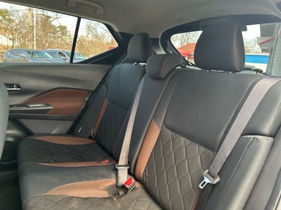 2020 Nissan Kicks SR