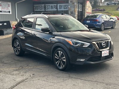 2020 Nissan Kicks SR