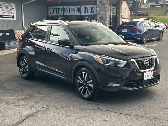 2020 Nissan Kicks SR