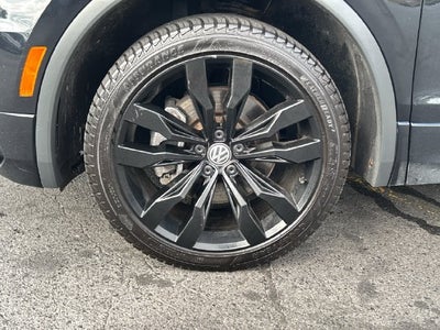 2021 Volkswagen Tiguan 2.0T SE R-Line Black