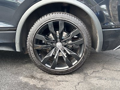 2021 Volkswagen Tiguan 2.0T SE R-Line Black