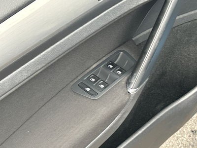 2016 Volkswagen Golf TSI S 4-Door