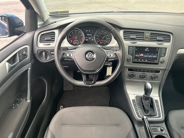 2016 Volkswagen Golf TSI S 4-Door
