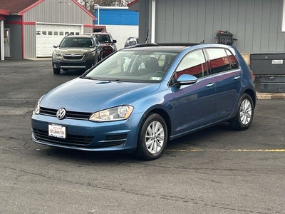 2016 Volkswagen Golf TSI S 4-Door