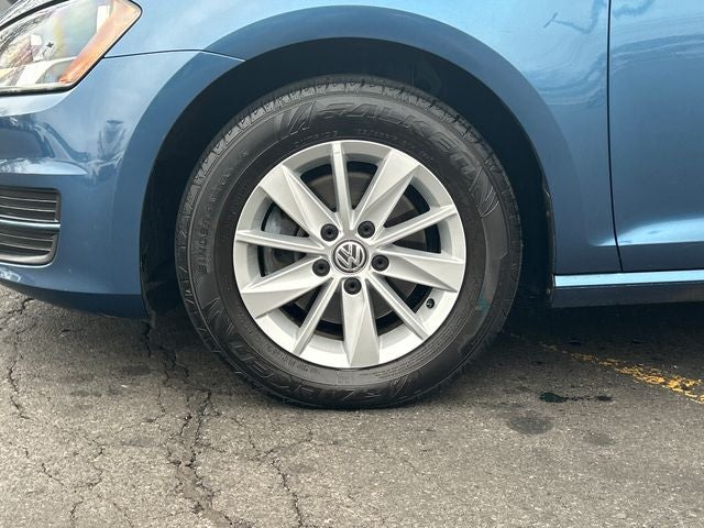 2016 Volkswagen Golf TSI S 4-Door