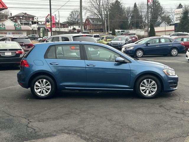 2016 Volkswagen Golf TSI S 4-Door
