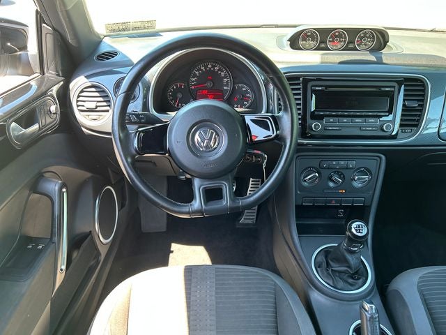 2012 Volkswagen Beetle 2.0 TSi
