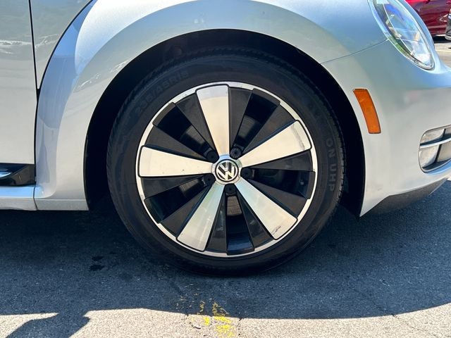 2012 Volkswagen Beetle 2.0 TSi