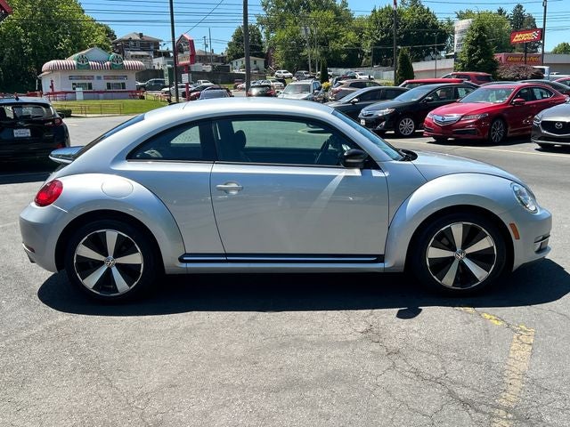 2012 Volkswagen Beetle 2.0 TSi