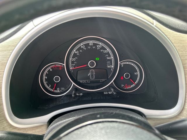 2018 Volkswagen Beetle 2.0T Coast