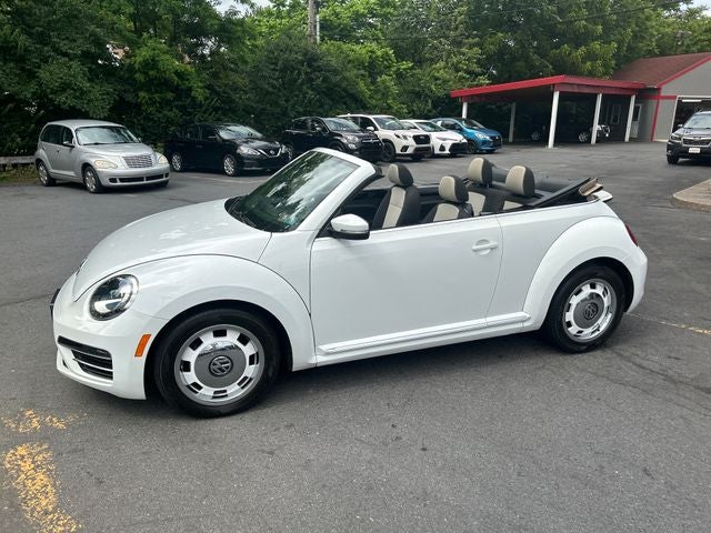 2018 Volkswagen Beetle 2.0T Coast
