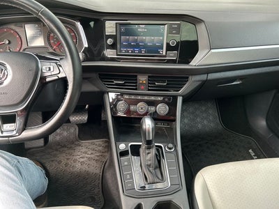 2021 Volkswagen Jetta R-Line