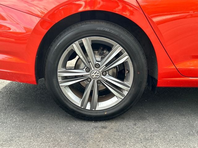 2021 Volkswagen Jetta R-Line