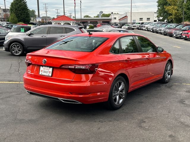 2021 Volkswagen Jetta R-Line