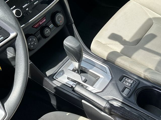 2018 Subaru Impreza 2.0i Premium