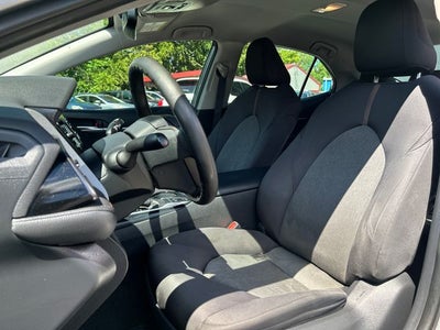 2019 Toyota Camry Hybrid LE
