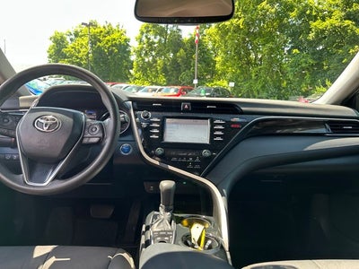 2019 Toyota Camry Hybrid LE