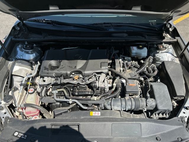 2019 Toyota Camry Hybrid LE