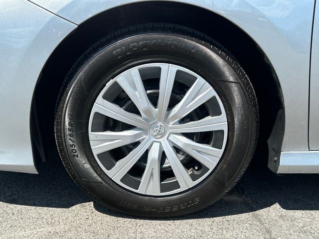 2019 Toyota Camry Hybrid LE