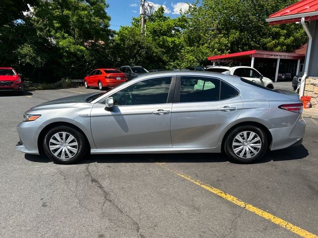 2019 Toyota Camry Hybrid LE