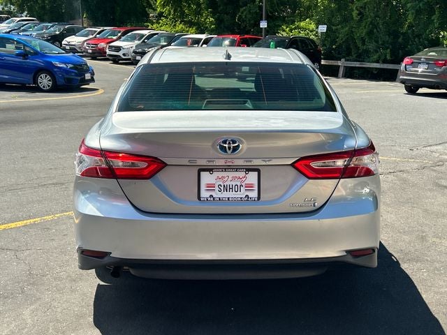 2019 Toyota Camry Hybrid LE