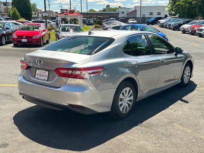2019 Toyota Camry Hybrid LE