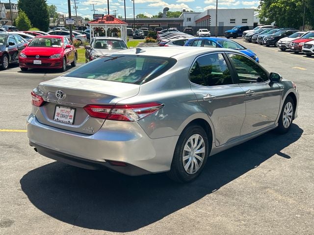 2019 Toyota Camry Hybrid LE