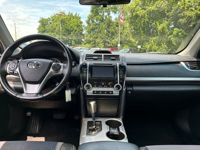 2014 Toyota Camry SE