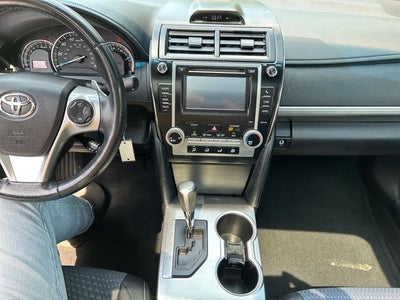 2014 Toyota Camry SE