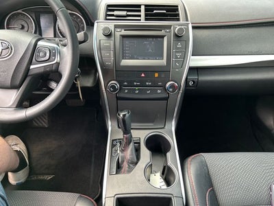 2017 Toyota Camry SE