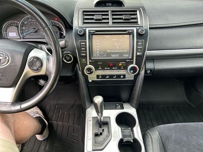 2014 Toyota Camry SE