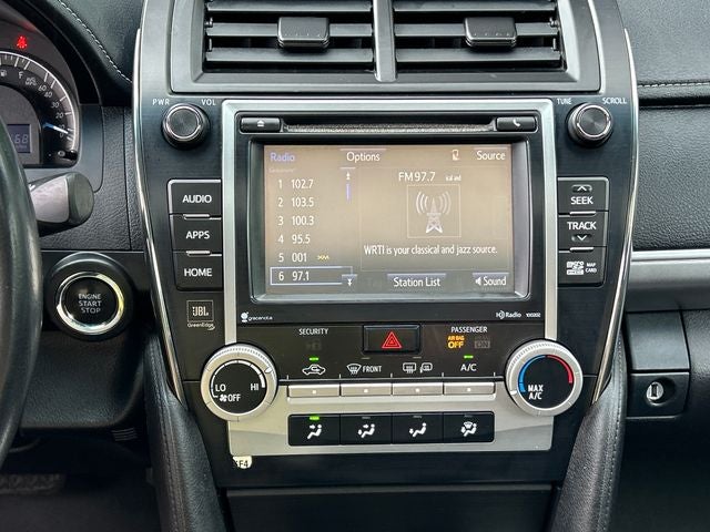 2014 Toyota Camry SE