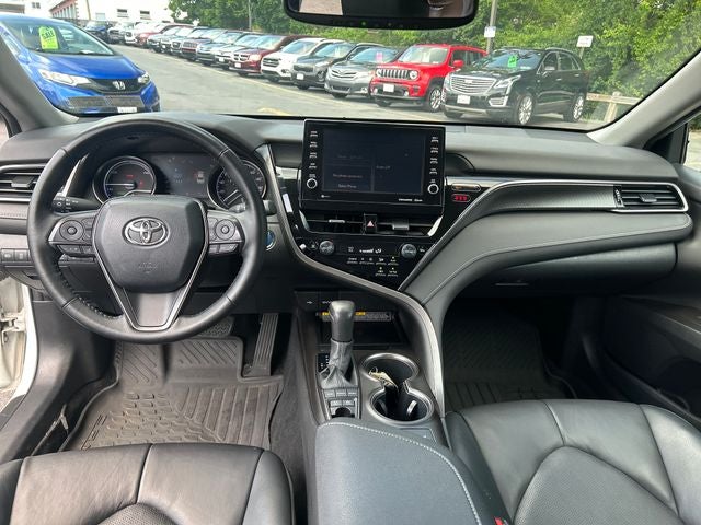 2021 Toyota Camry Hybrid XSE