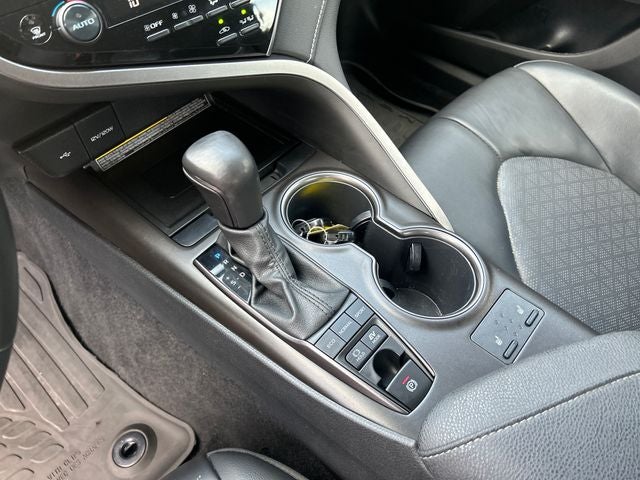 2021 Toyota Camry Hybrid XSE