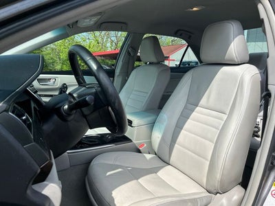 2016 Toyota Camry XLE