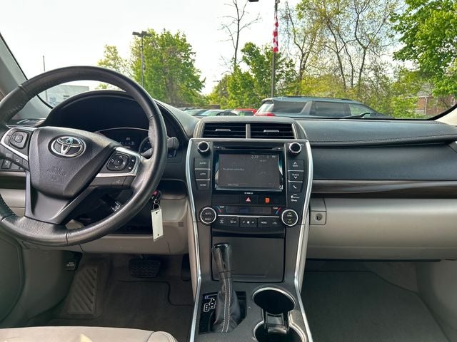 2016 Toyota Camry XLE