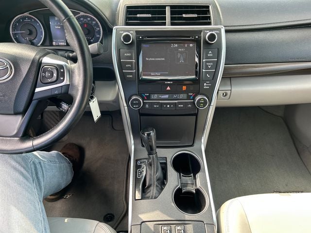 2016 Toyota Camry XLE
