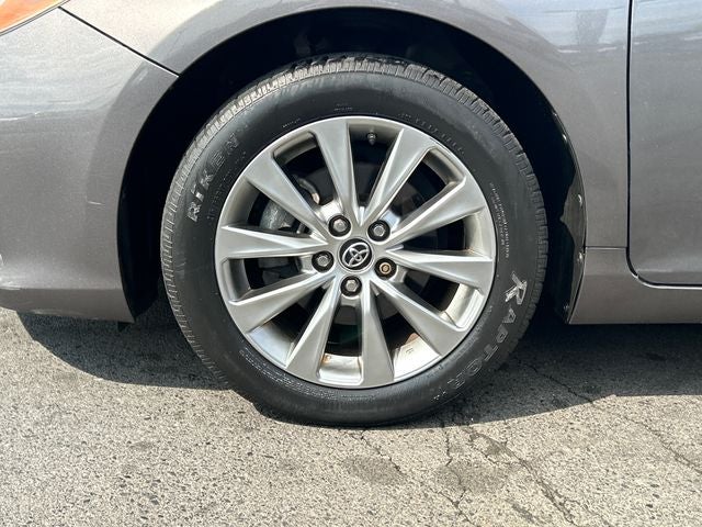 2016 Toyota Camry XLE